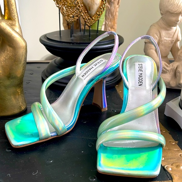 Steve Madden Shoes - Steve Madden sandal/heel